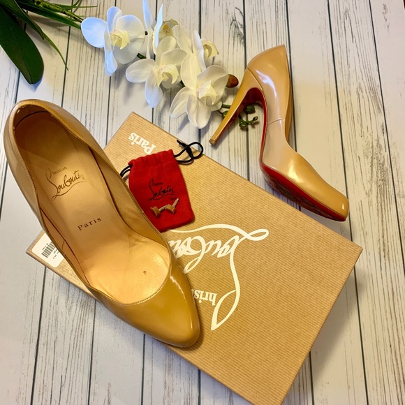 Christian Louboutin Decollete